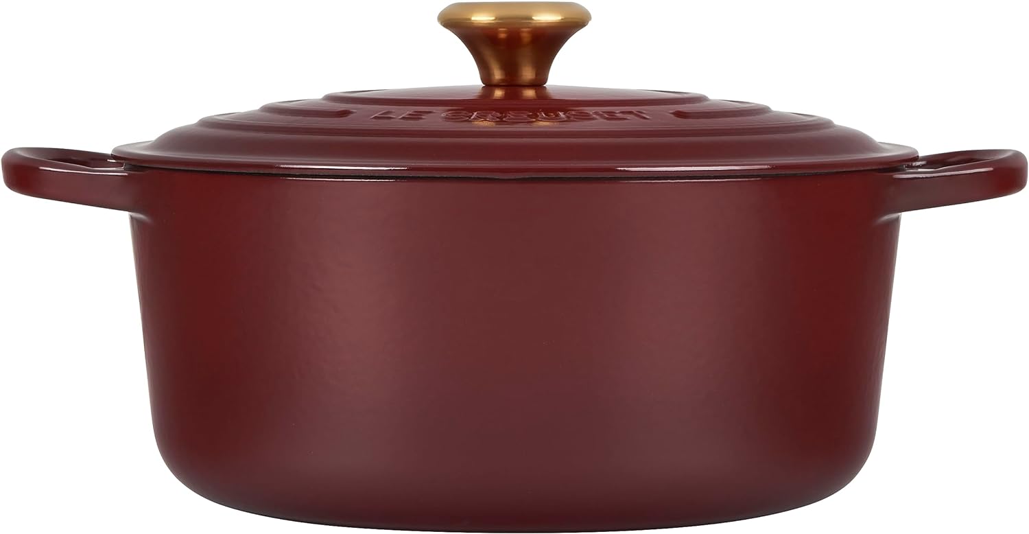 Le Creuset Enameled Cast Iron Signature Round Dutch Oven, 7.25 qt., Marseille